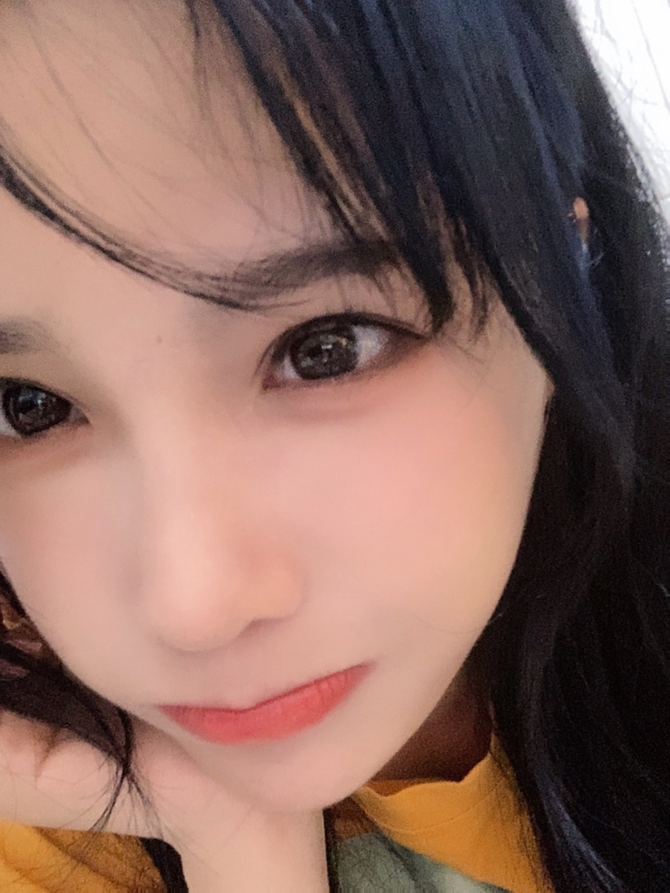 苏杉杉# 苏杉杉不发微博的原因找到了,原来是不会自拍