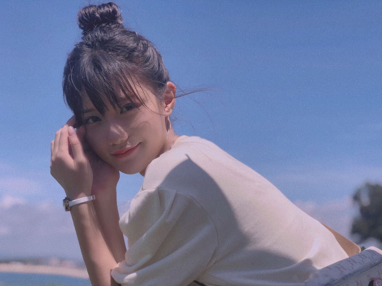 涵涵子  我晒黑了 分享喜欢