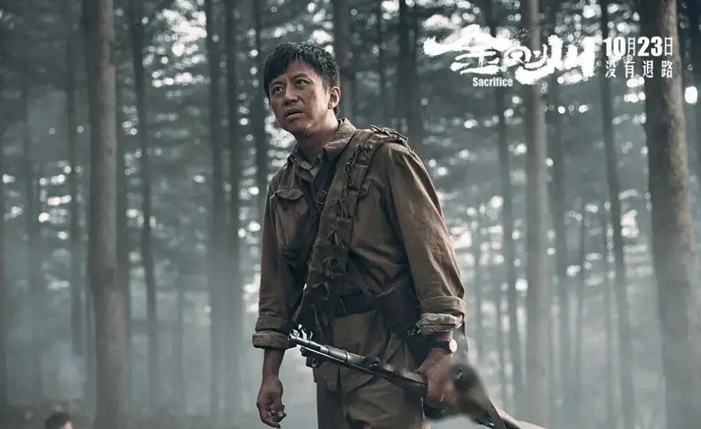 在当年国际局势如此不利的情况下,在新中国尚处