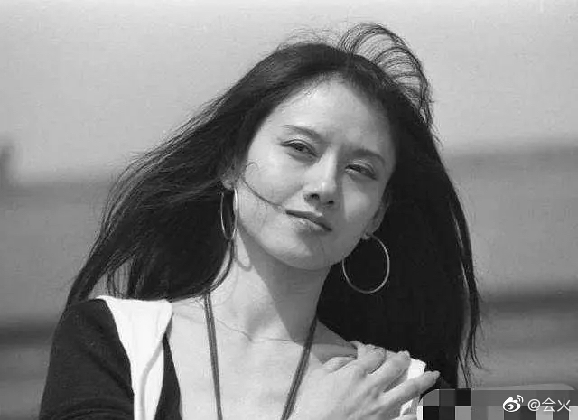 杨丽萍年轻时的照片图片