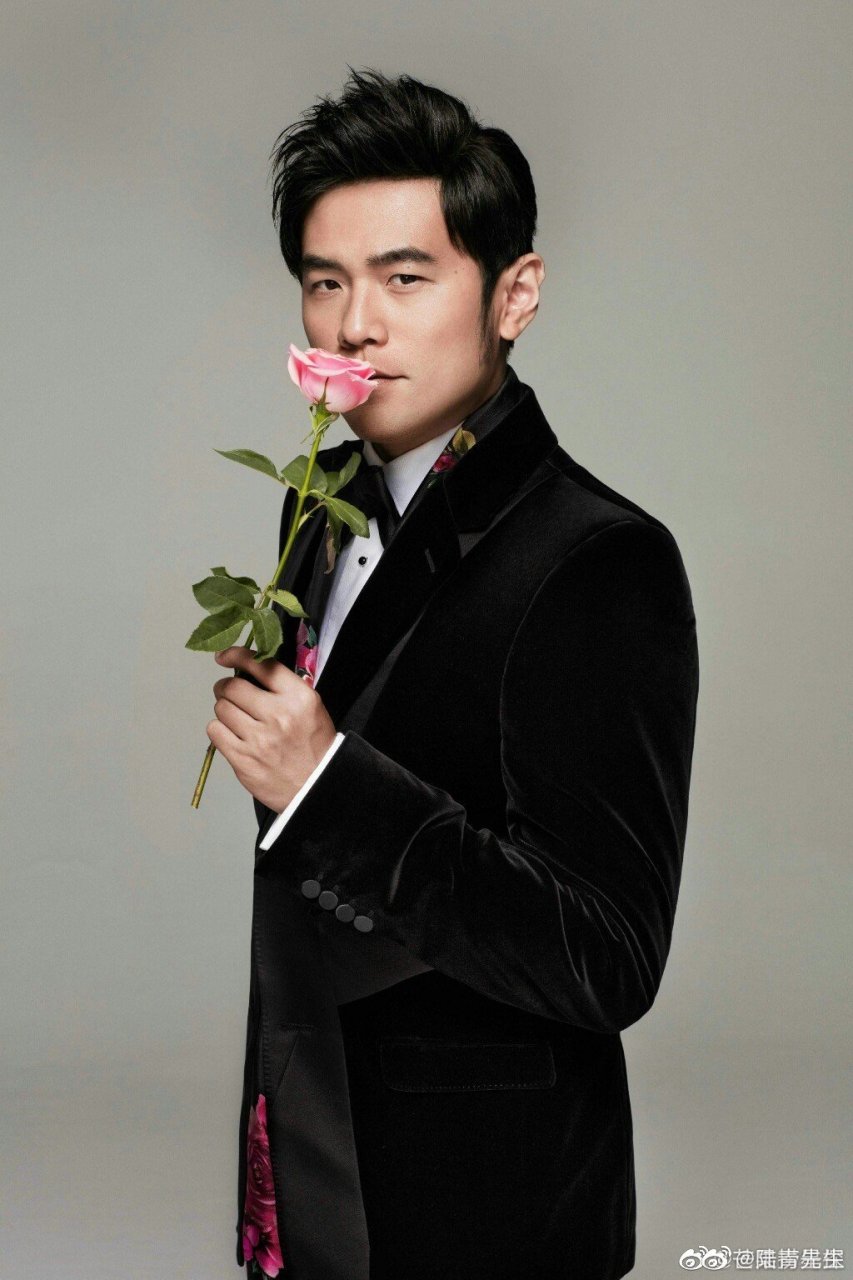 周杰伦戴脏脏辫假发#为什么那些年,我会以为周杰伦是个高冷的人