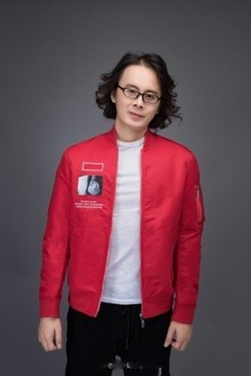 【歌手唐磊称买不起深圳的房子:为做音乐曾卖掉广州一套房】日前,深圳