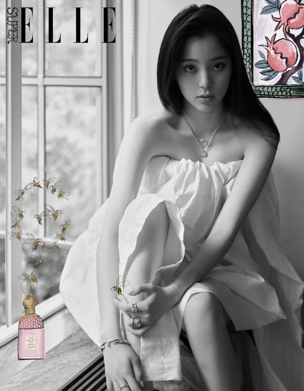欧阳娜娜登上《superelle》8月刊封面,可爱俏皮的娜比真的百看不腻