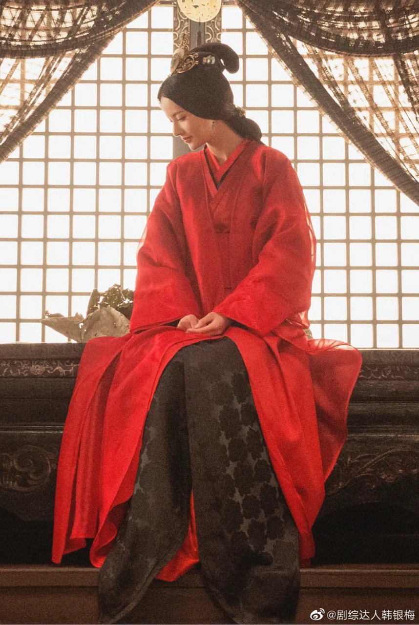 看看《大军师司马懿之军师联盟》里张芷溪和张钧甯的造型,好的造型师