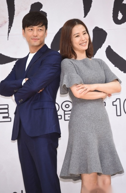 金贤珠有望出演jtbc新剧《undercover》女主角,与池珍熙继《我有爱人