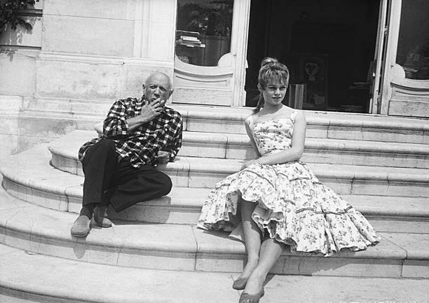 【毕加索与碧姬·巴铎】当碧姬·芭铎在1956年遇见巴勃罗·毕加索时