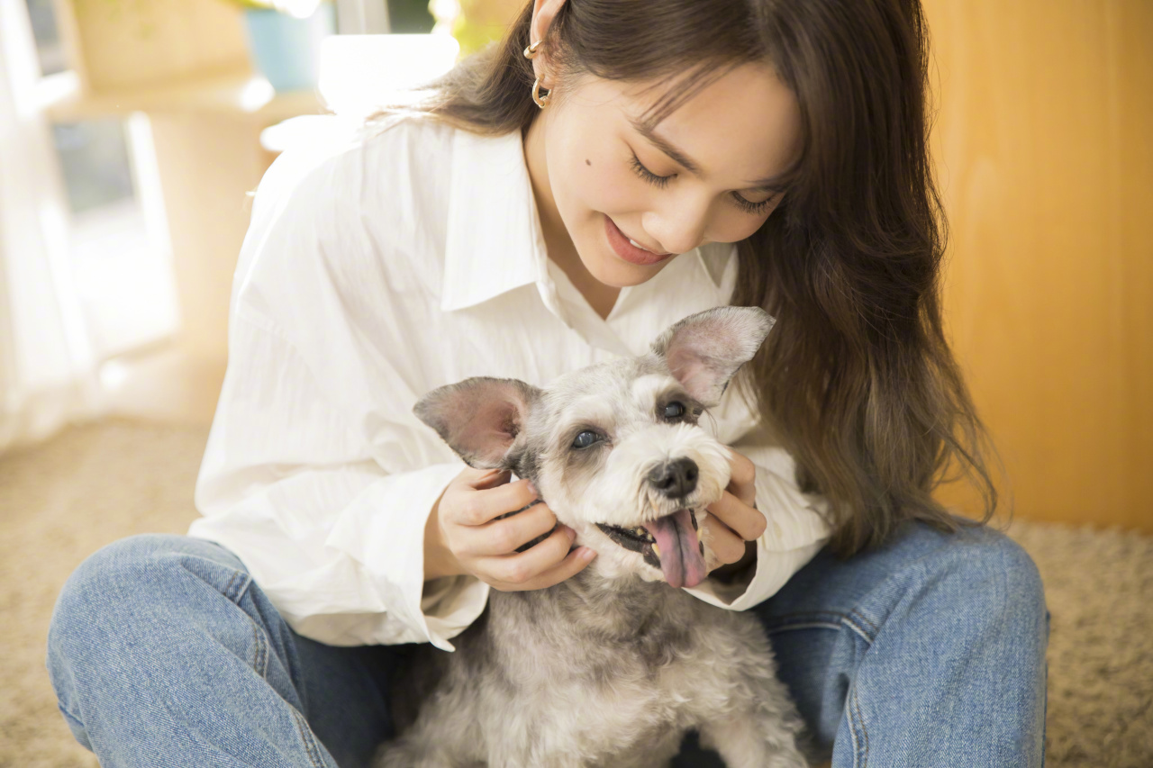 谢谢以下几位爸爸妈妈的帮忙,让"泥土"这支mv充满意