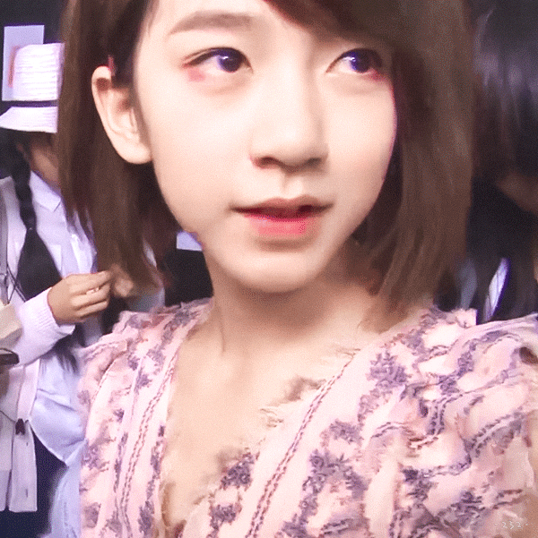 贺峻霖#终于又见tina女神了[期待]贺峻霖女装太出圈我已经说累了