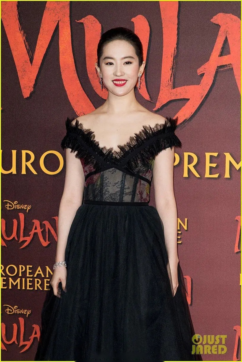 刘亦菲just jared高清图,这次的浓妆如何