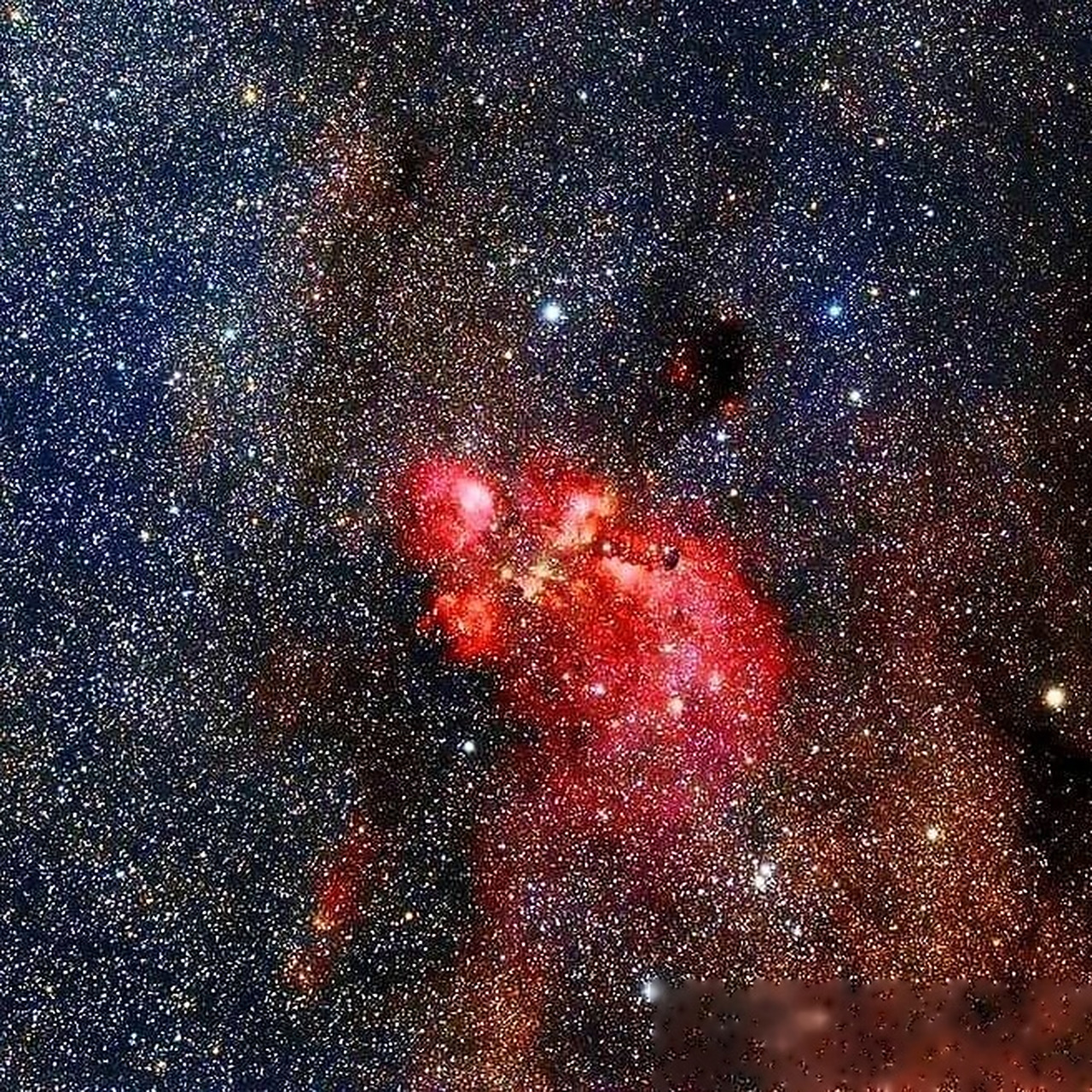 ngc 6334,也称为猫掌星云,熊掌星云和古姆64,是位于天蝎座的一个发射