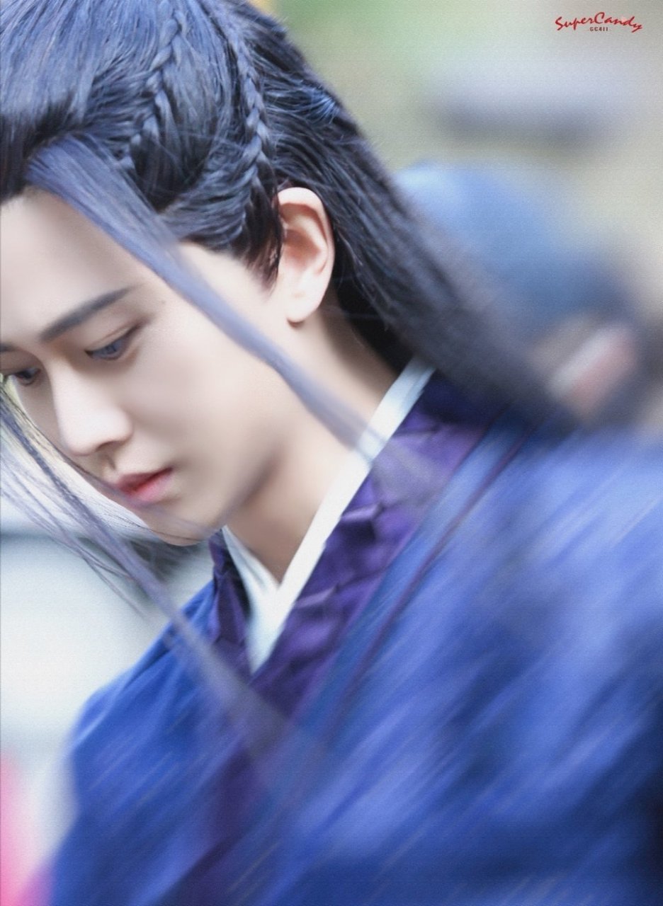 下里的陆绎,还是美人慕白首中的林敬/纳兰樾,任嘉伦的古装惊艳又完美