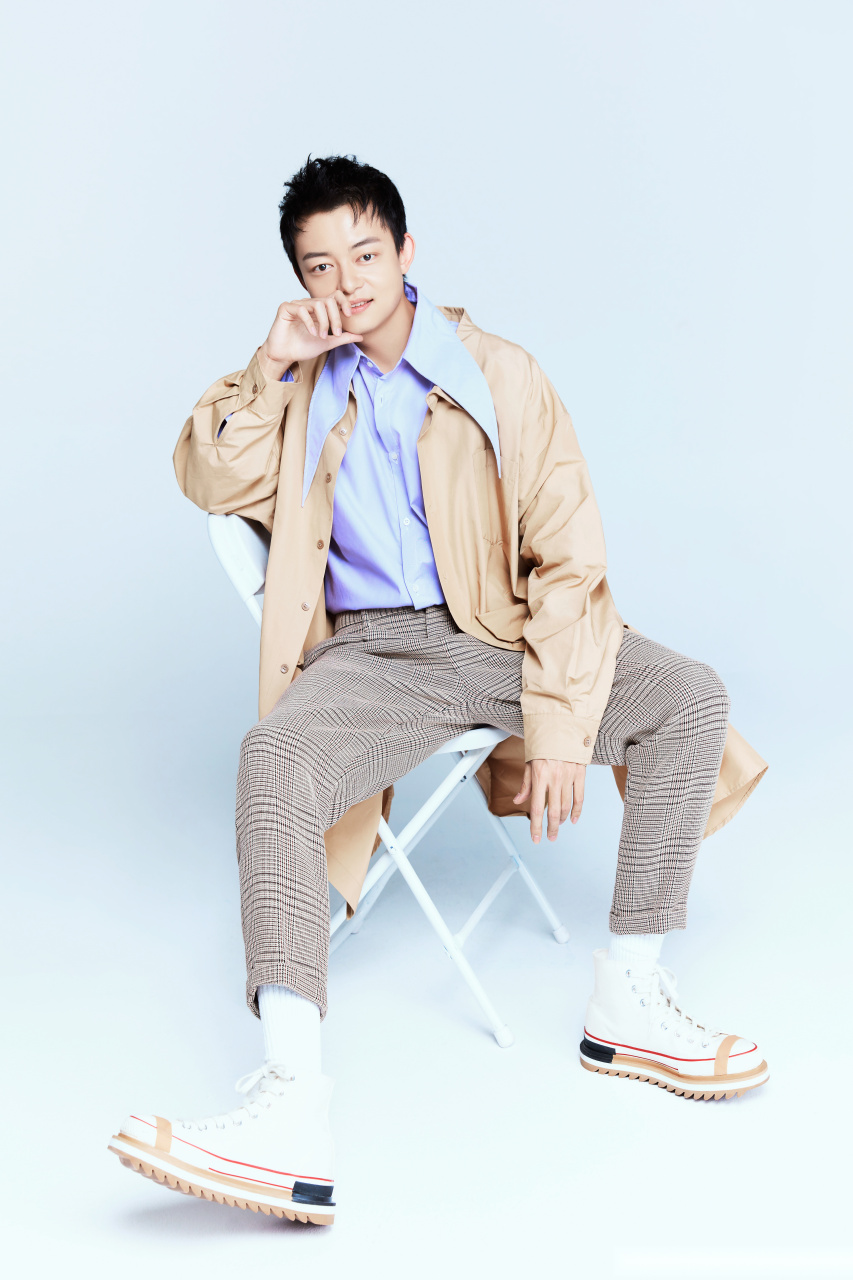 天气凉爽,宜麻辣烫. :摄影师李九