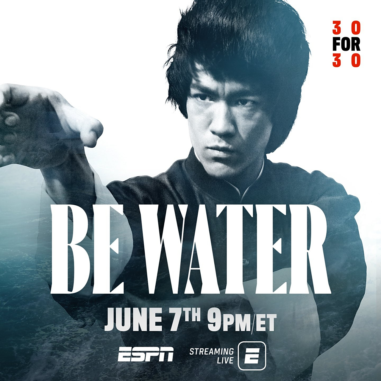 李小龙纪录片《像水一样》(be water)曝光新海报.