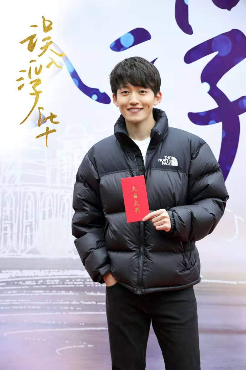 张雨绮,高伟光领衔主演的电视剧误入浮华今日开机,该剧改编自不经语所