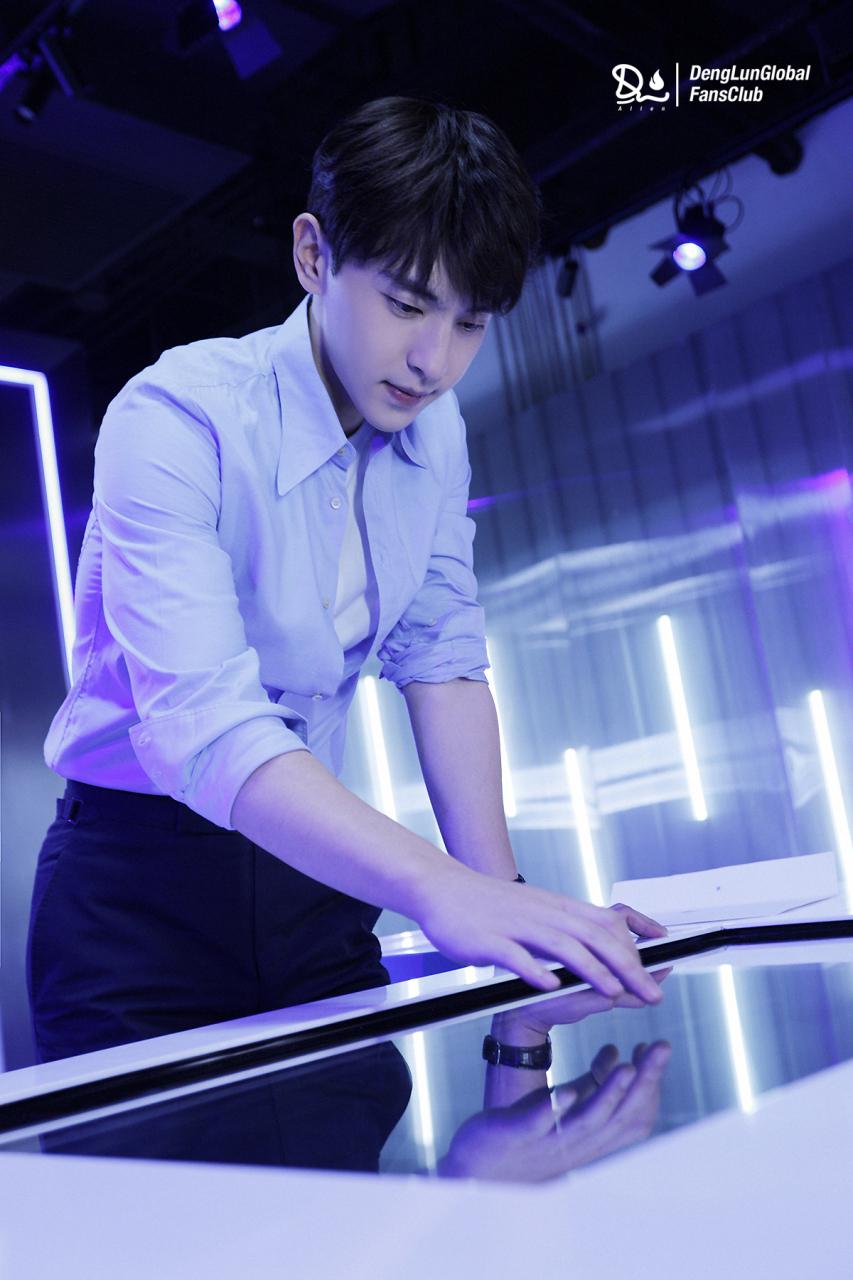 200811 碧欧泉品牌活动 高清饭拍9p  月白于霜,沉沦在你眼中不想自拔