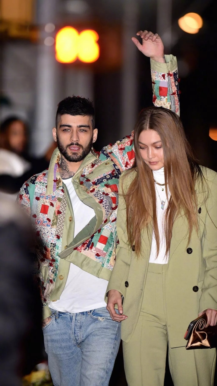 援引外媒,美渣zayn和超模女友gigi hadid将迎来他们的第一个孩子,gigi