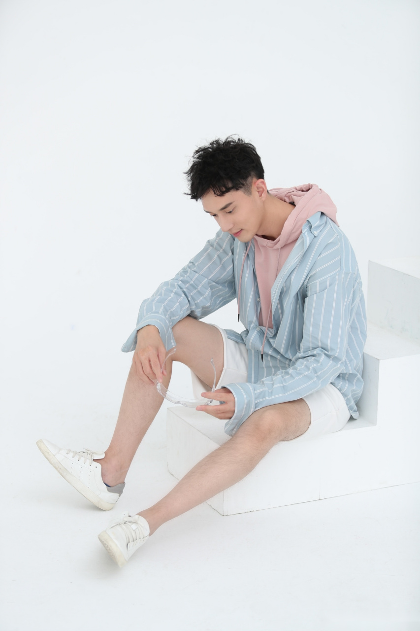 许慧强 希望八月一切顺顺顺…拜托了[作揖][作揖][作揖]