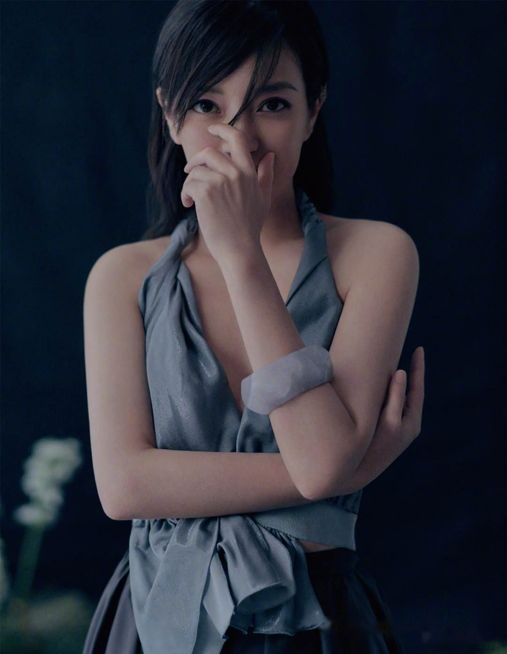 赵薇#赵薇仙气朦胧大片 赵薇 八月新刊封面来袭!