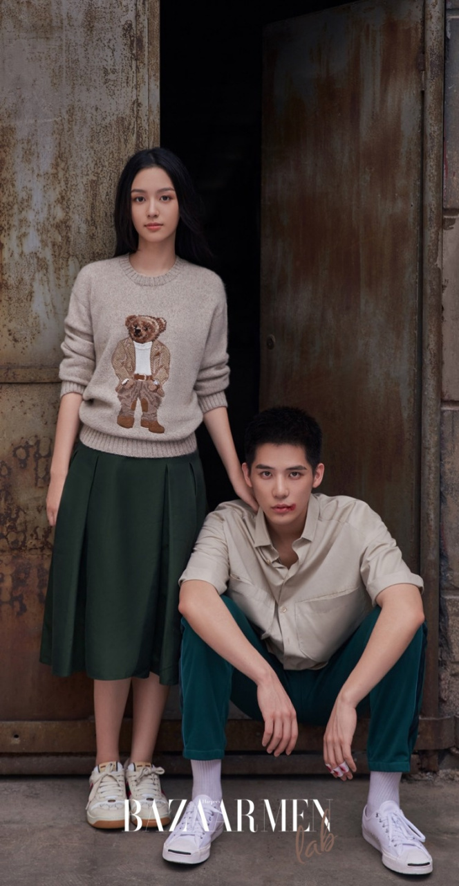 演员王安宇 x @周也 时尚芭莎杂志大片释出,这是什么校霸爱上校花的