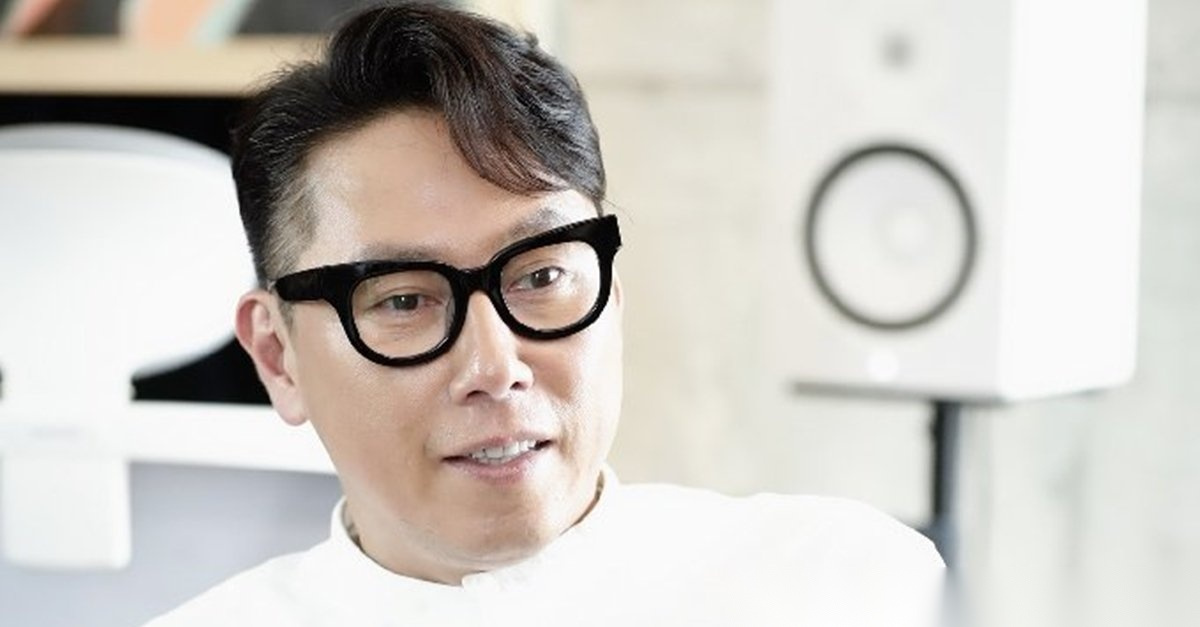 13日,歌手尹钟信经纪公司方面通过sns表示,尹钟信因母亲突然病危,紧急