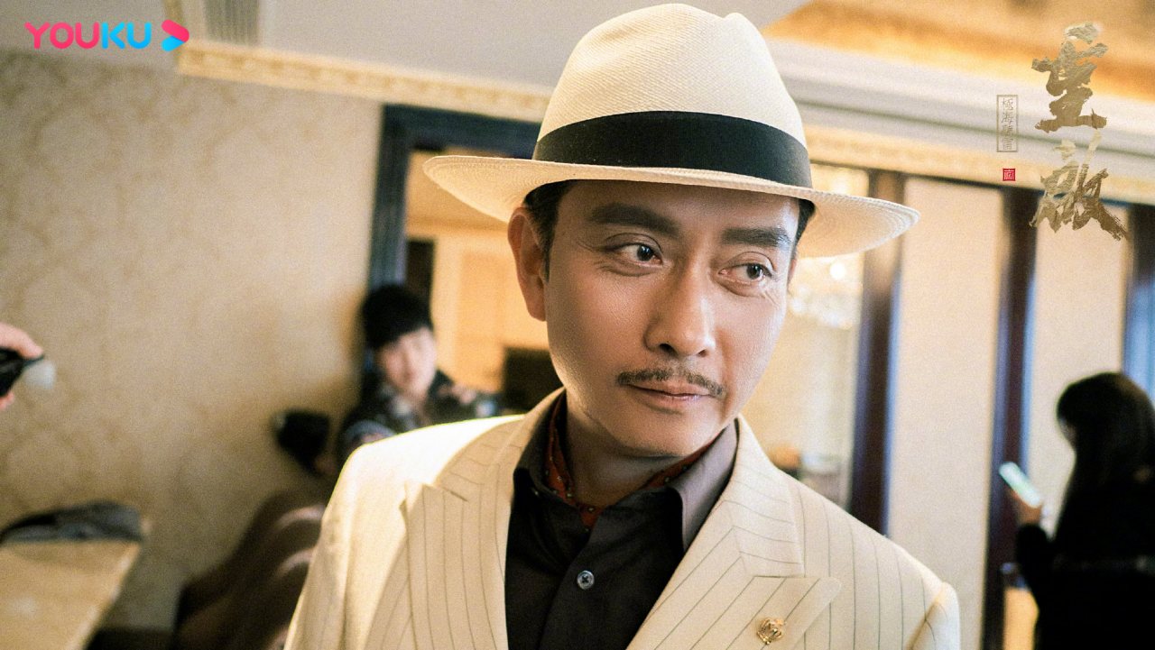 今晚20:00焦老板@演员谢君豪 即将携大部队华丽登场[得意]