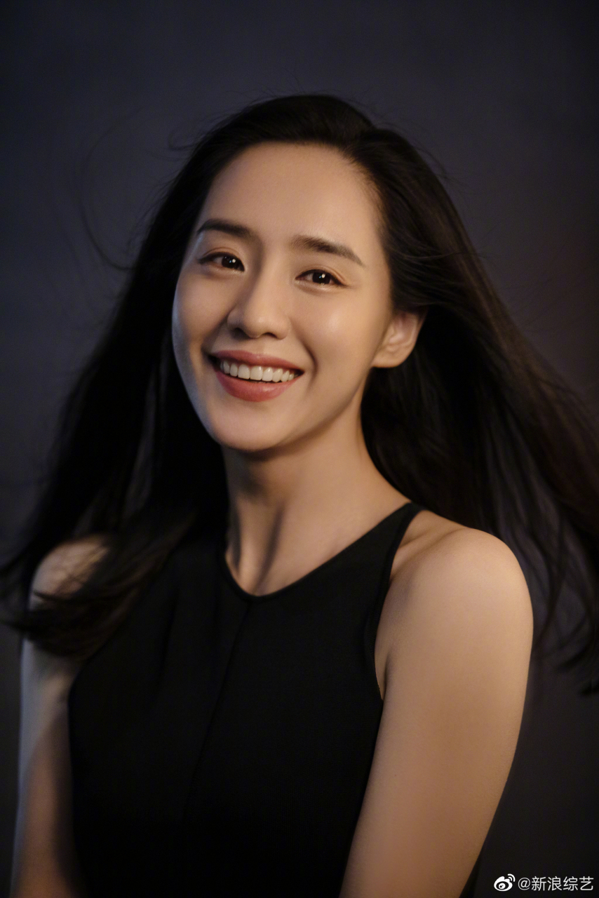 王智先后参加《乘风破浪的姐姐》和《演员请就位》