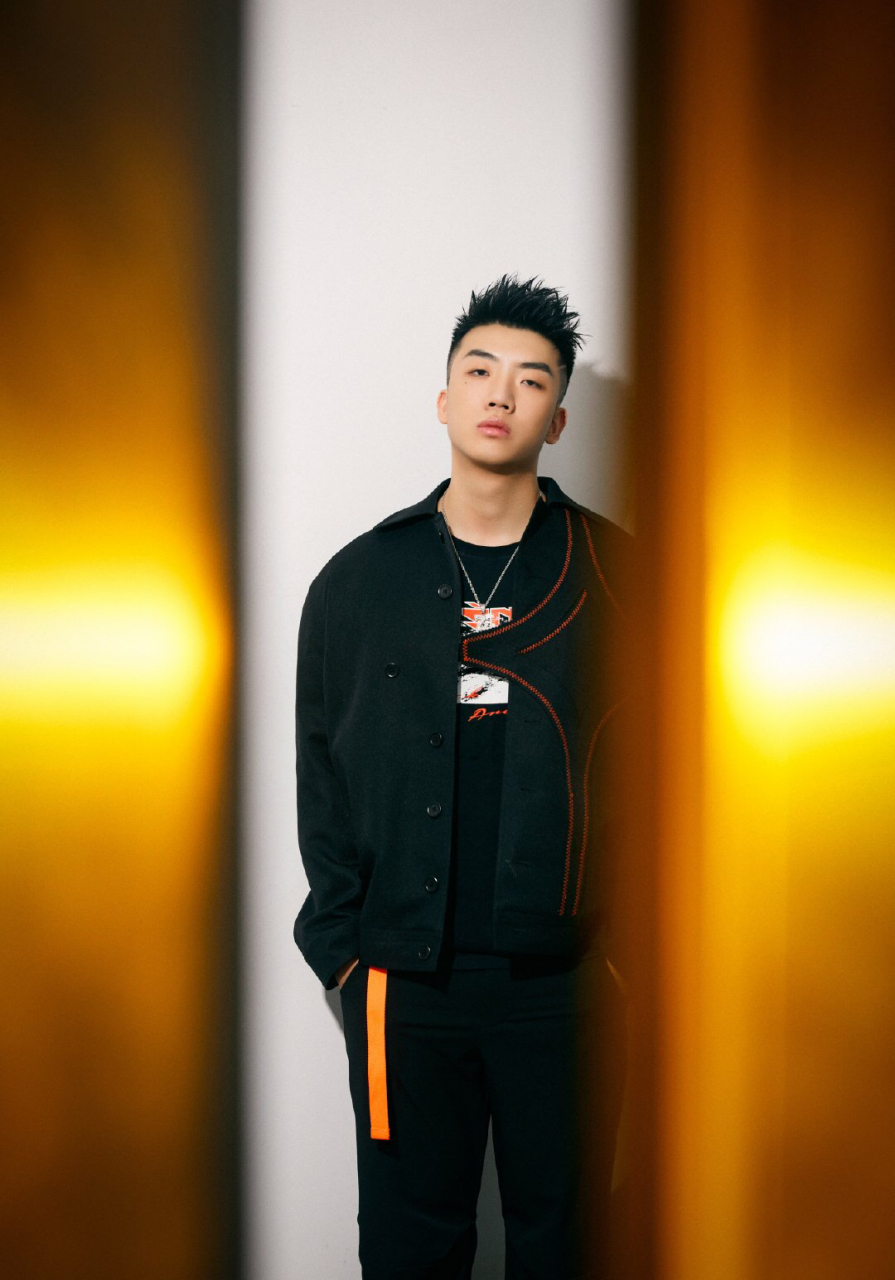杨和苏随便cue一下又怎么了?