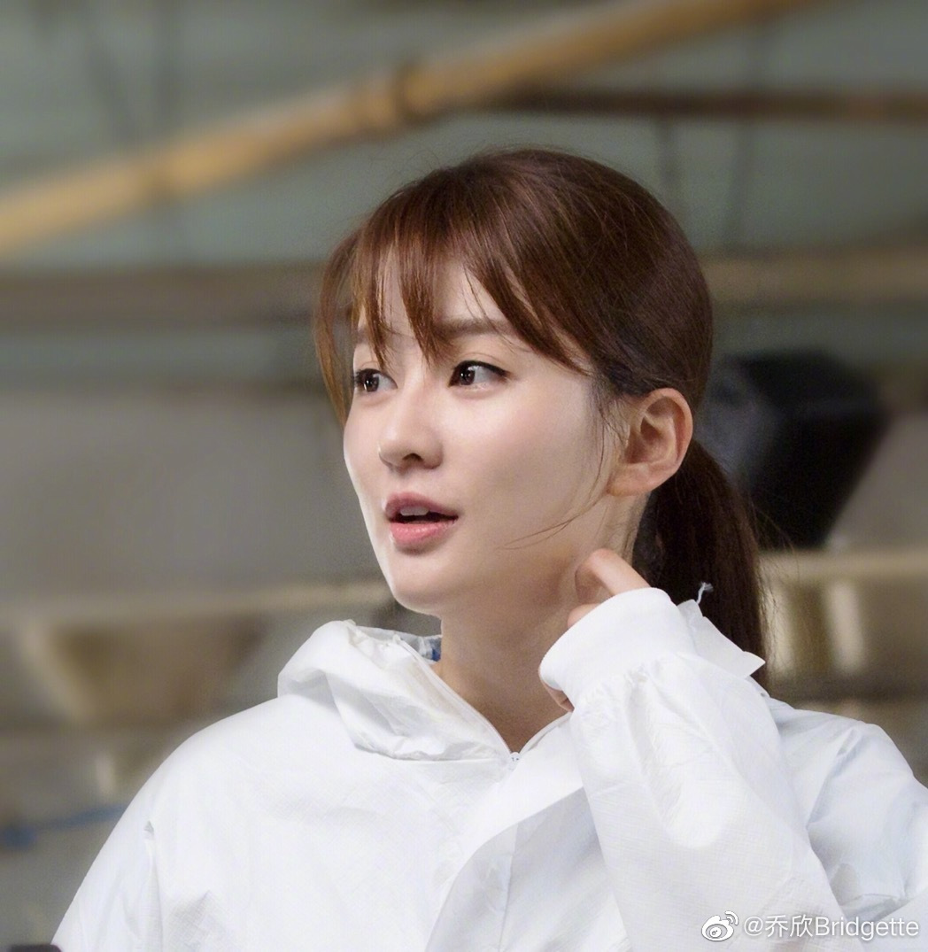 小时候什么都不怕,觉得自己是专业院校毕业,只要有梦想一切都能成.