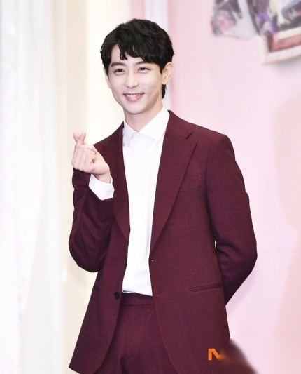 金显祐确定出演新剧《暂缓离别,一星期》男主角,将