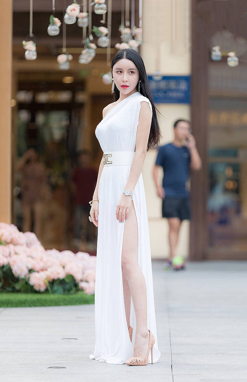 靓仔请留步,点个赞再走啊 .