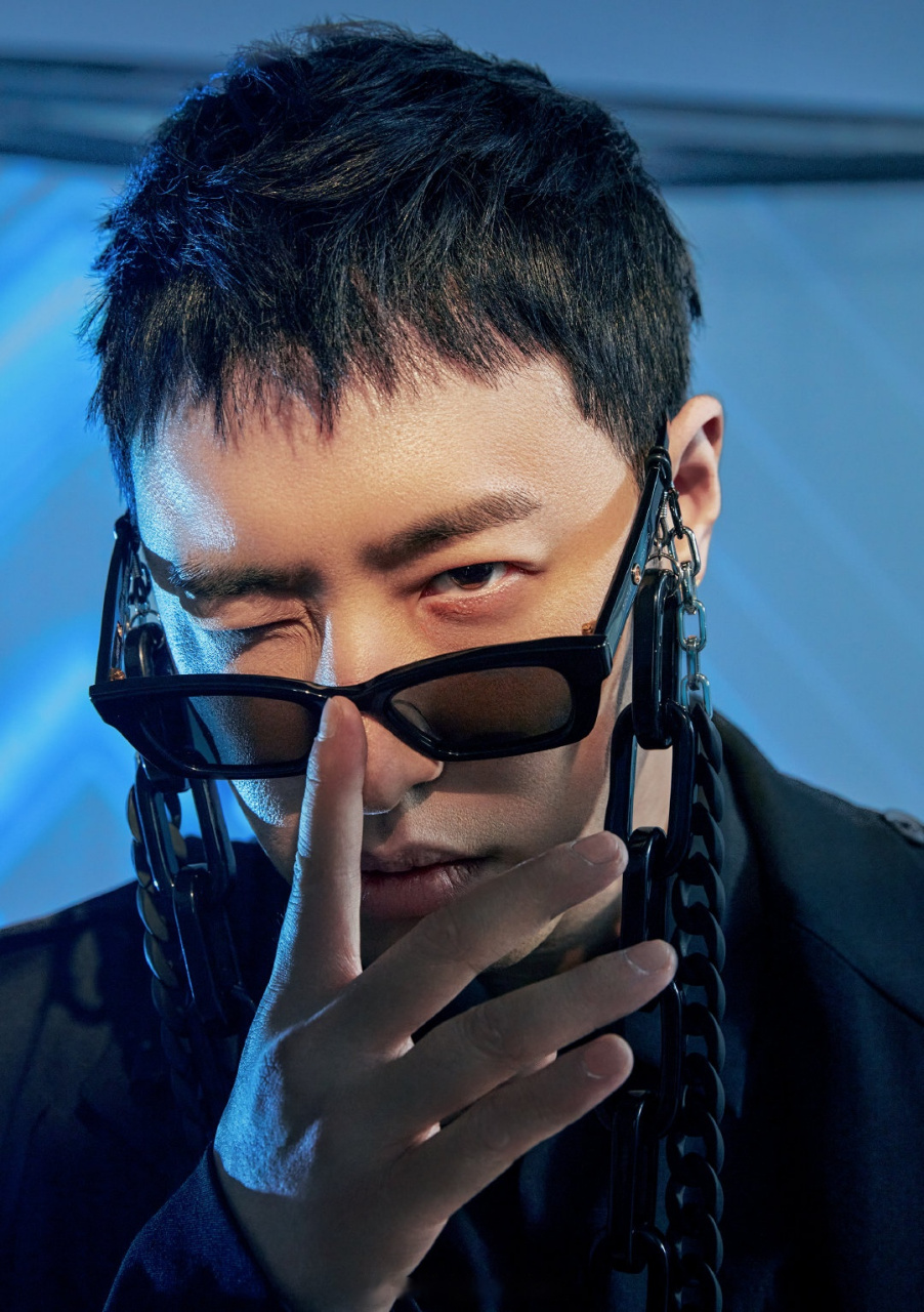 潘玮柏  「亚洲唱跳天王」潘玮柏 2020年全新专辑 《mr.