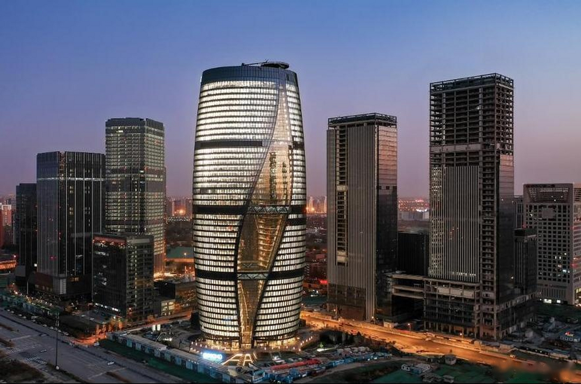 【潘石屹:#华为中国总部落户丽泽soho#】据北京日报报道,在1月8日举行