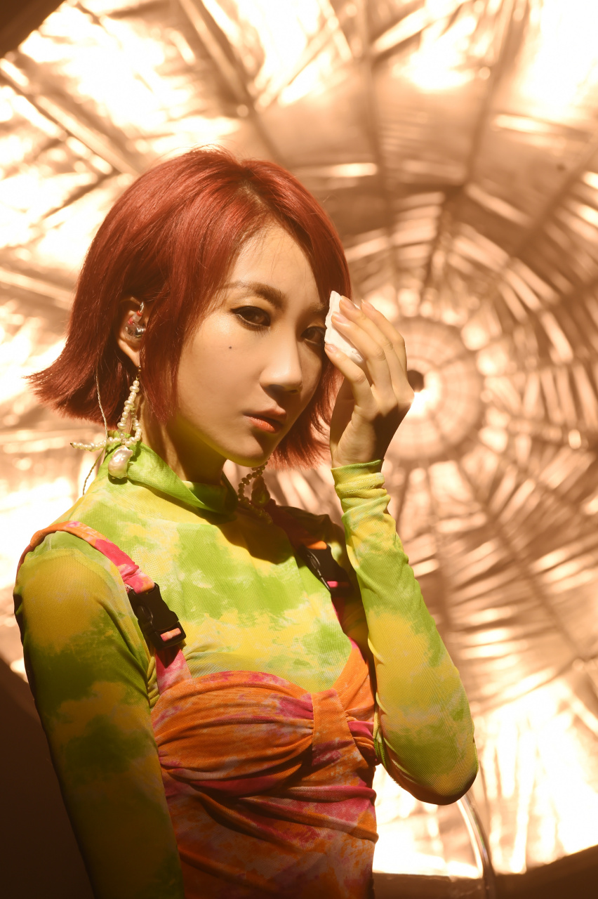 乃万线上演唱会我的首唱个人演唱会圆满结束啦,内心