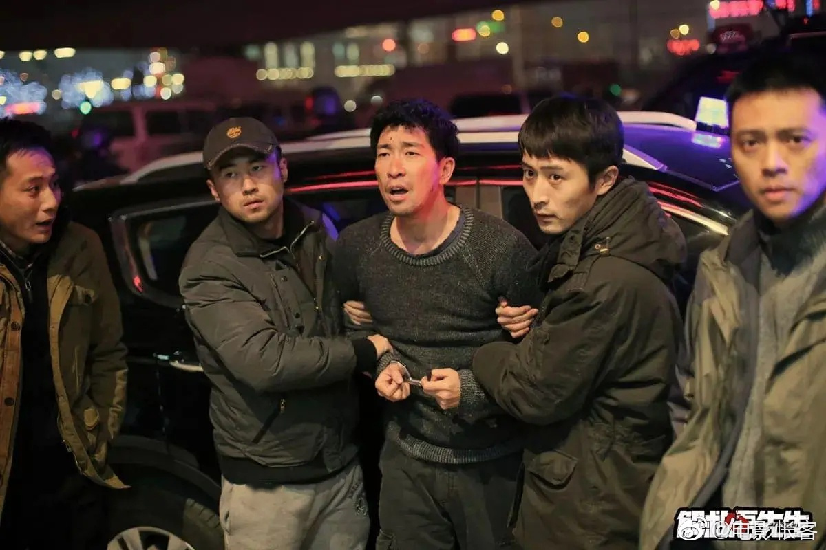 电影《解救吾先生》的幕后冷知识 1,刘德华在拍戏时已经54岁了,全片