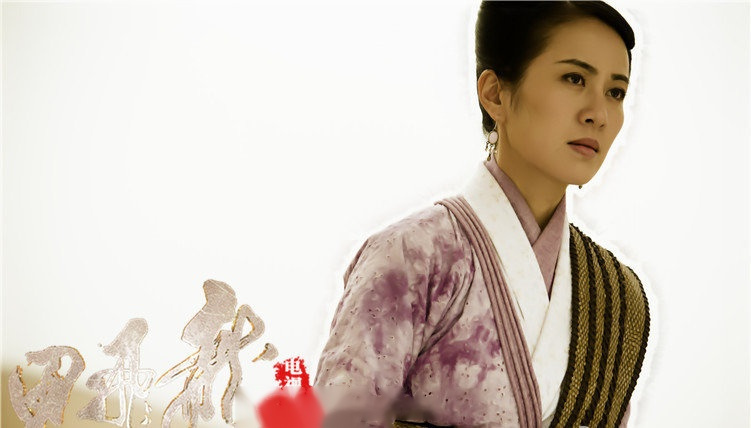 有文章评论《龙门飞甲》中饰演金镶玉的叶璇说:叶璇曾经因漂亮,演技好