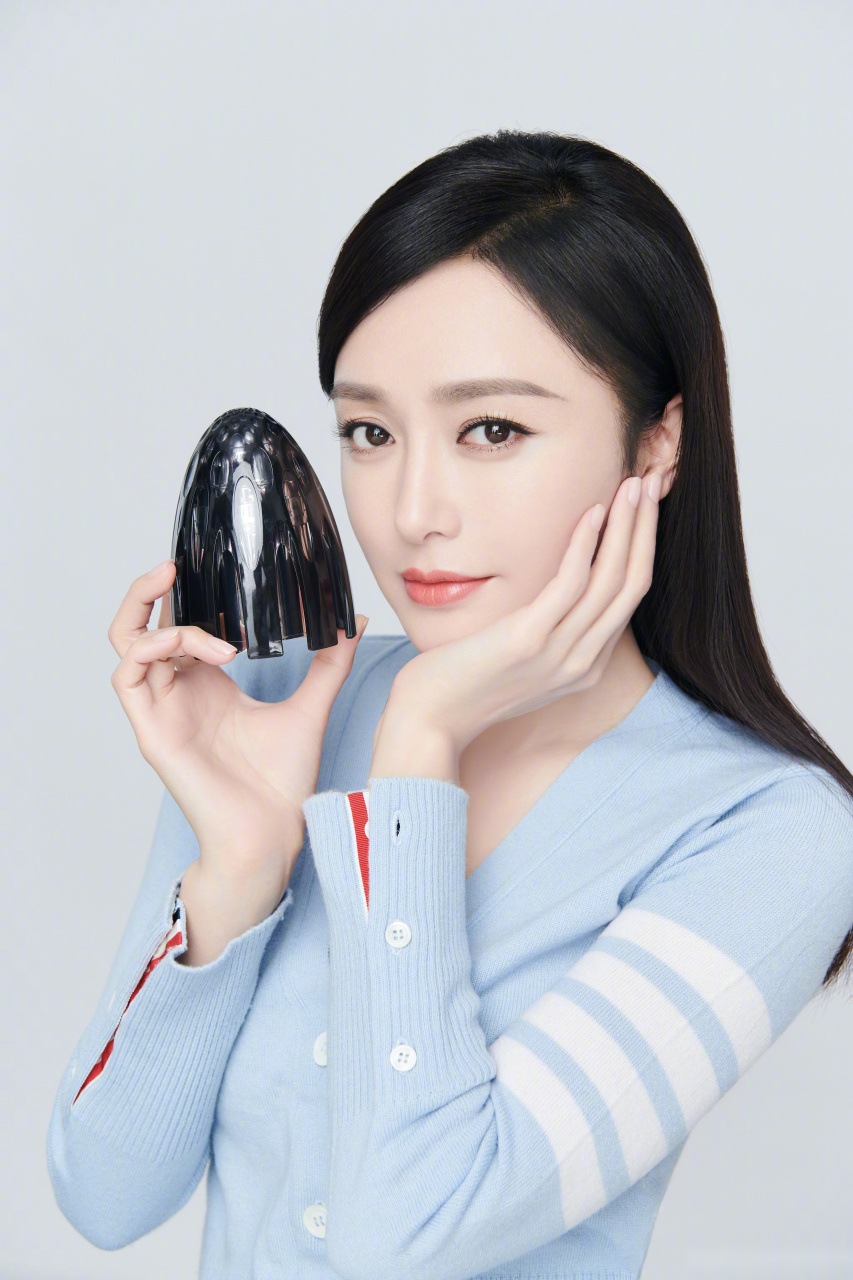 做演员越久,越懂得保持好奇心有多么重要,让我更接近生活的真相