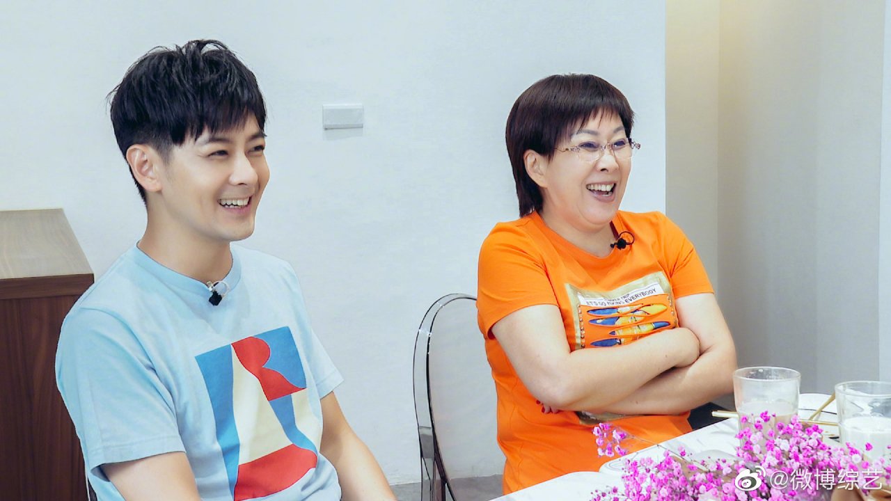 欧弟带着老婆布丁惊喜到访,欧弟老婆颜值太高了吧!