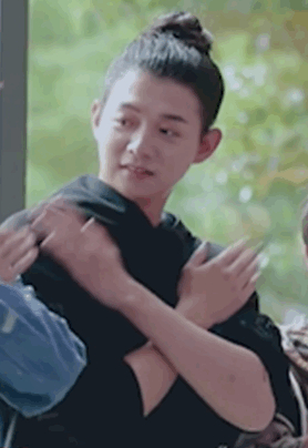 霍尊来啦来啦～～～咱们霍老师的表情包超大装又上线了,这次你们业哪