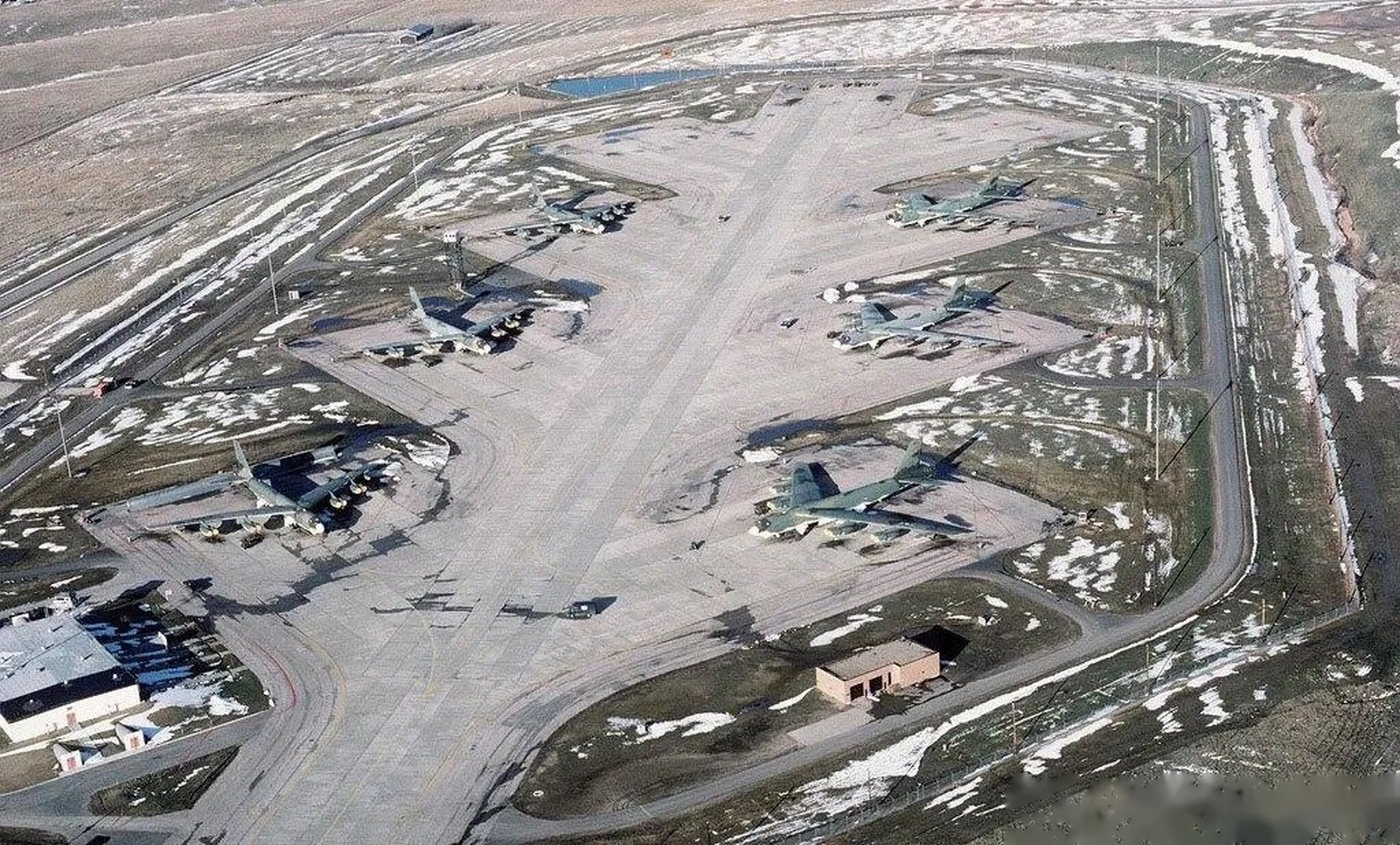 在埃尔斯沃思空军基地的美国空军战略航空司令部第28轰炸机联队