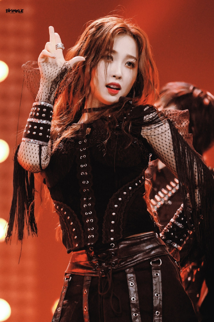 青春有你2总决赛#成团夜,欣欣子第二名,也很棒了希望以后能够越来