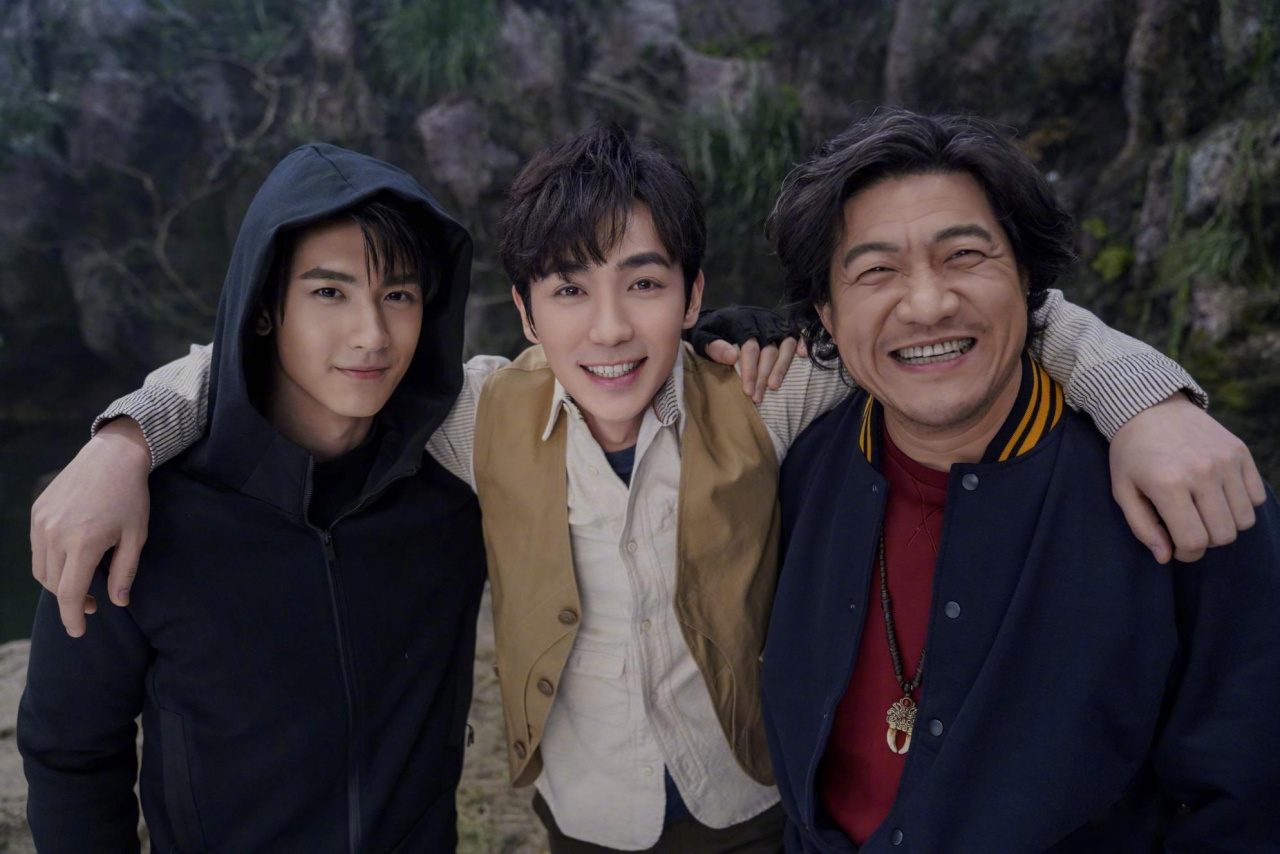 青山不改,绿水长流