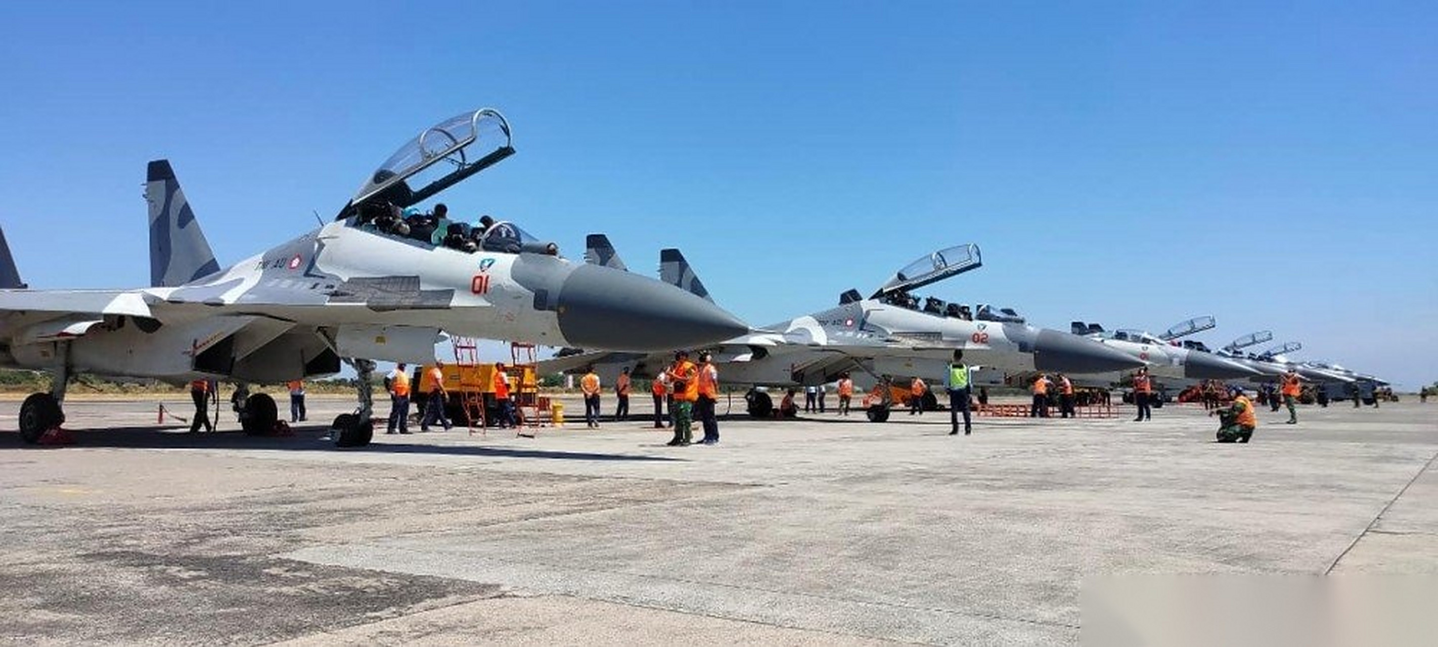 印尼空军苏-30mk2实弹演习