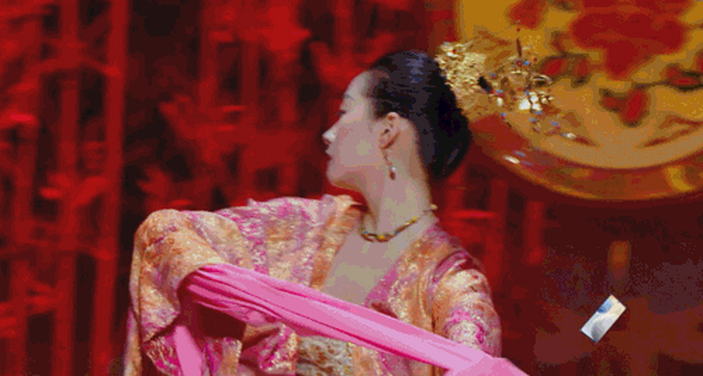 王牌对王牌#@关晓彤 再现《十面埋伏》经典水袖舞,摇曳多姿,婉转亮