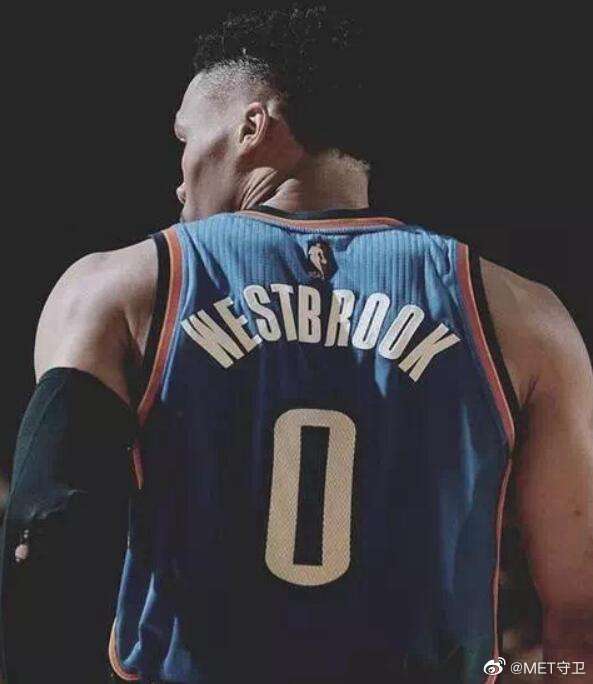 梦到今年没拿到链子被一堆人围着说我垃圾直接吓醒了