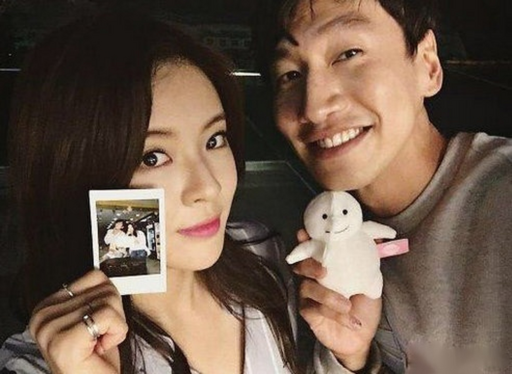 据韩媒,李光洙与李先彬二人因2016年9月合作《rm》结缘,目前已经相恋