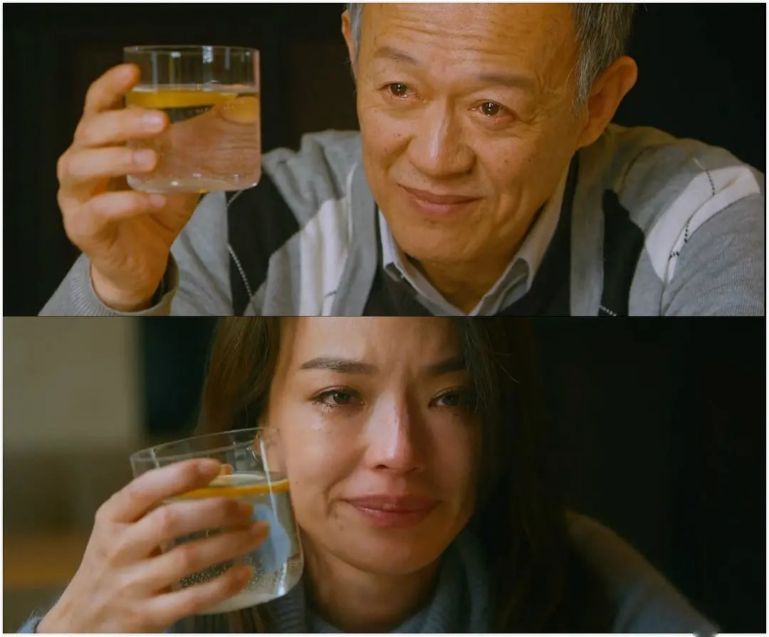 父亲节#小时候,我们牵着父亲的手蹒跚前行,骑在父亲的背上看风景.