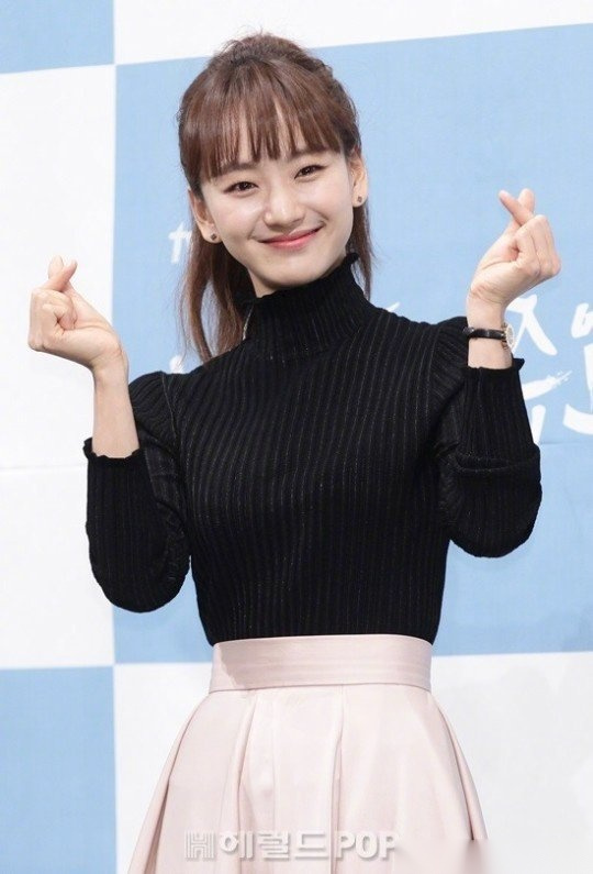 元真儿有望出演新电影《地狱》.