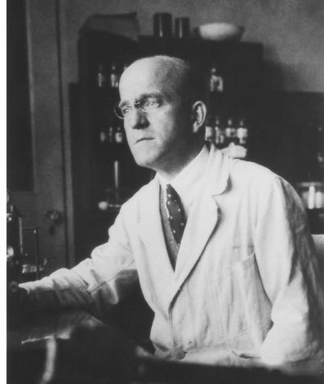 1877年10月21日,美国细菌学家oswald avery(1877.10.21-1955.2.