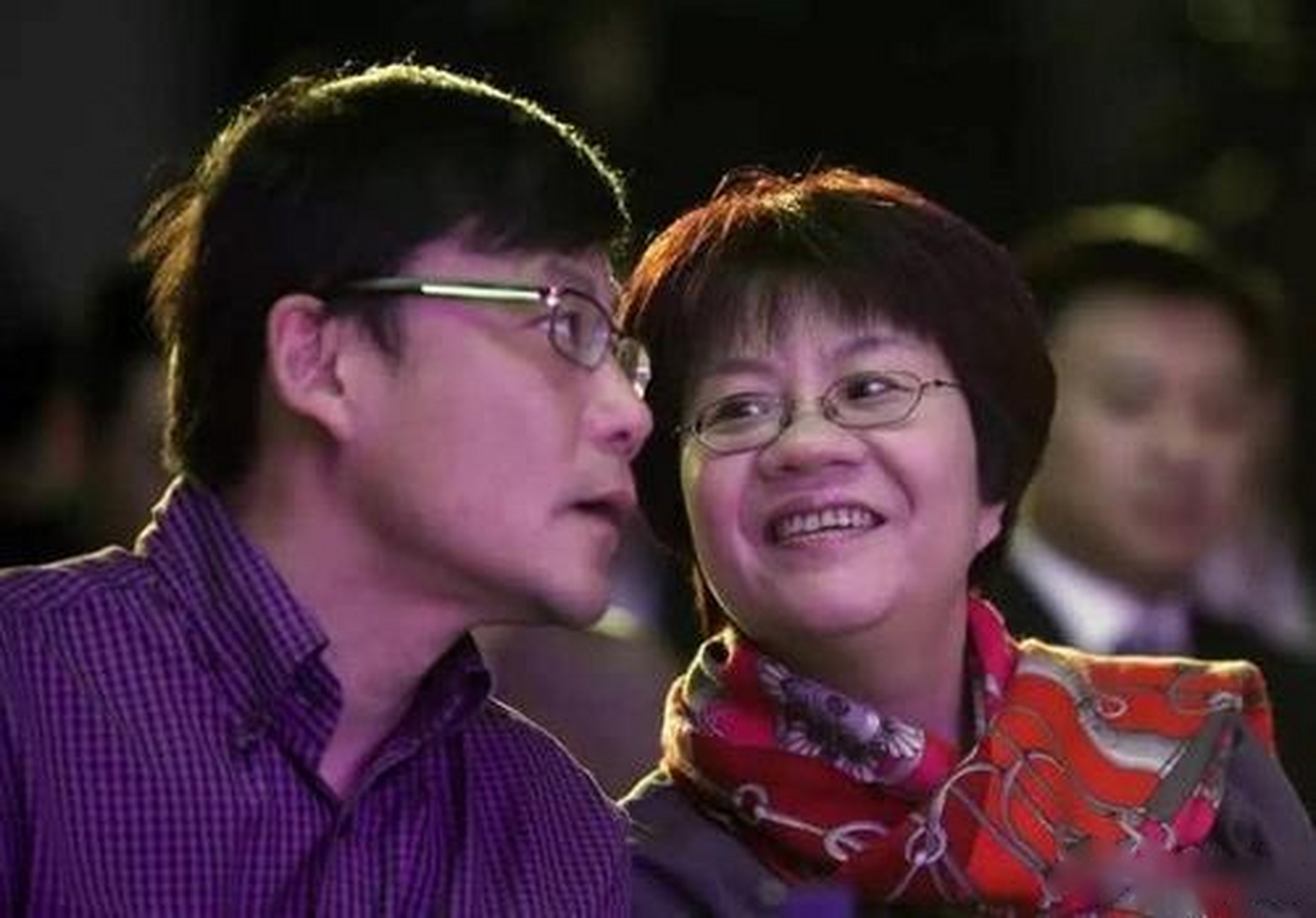 【李国庆向当当合作伙伴发信:深表悔意,夫妻纠纷不影响正常经营】李