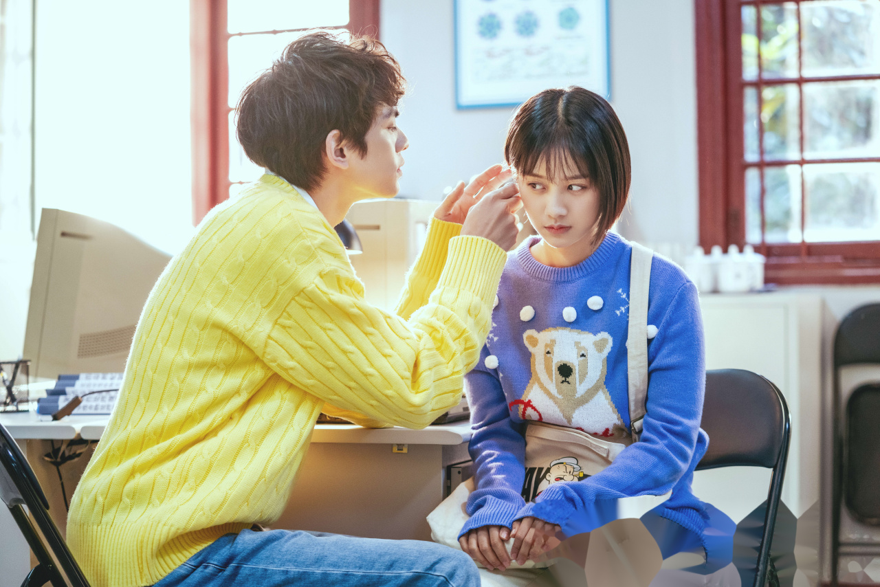 嘉人本色一波剧照